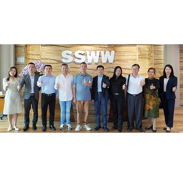 广东省建筑材料行业协会莅临浪鲸卫浴参观交流